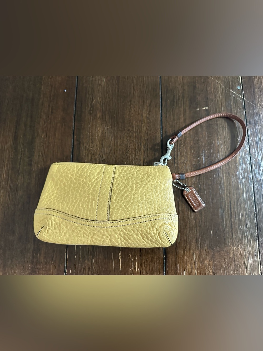 Vintage Coach y2k wristlet